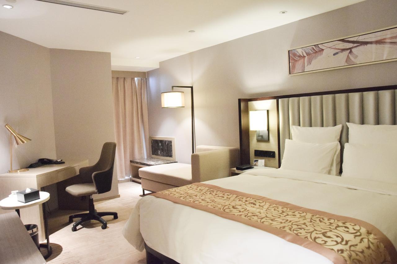 Rayfont Hotel Chengdu Longquanyi Extérieur photo